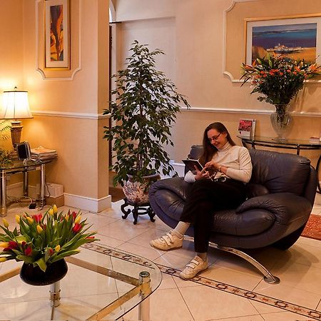 לונדון Avon Hotel מראה חיצוני תמונה